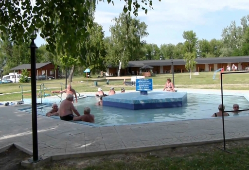 Termální koupaliště topolníky